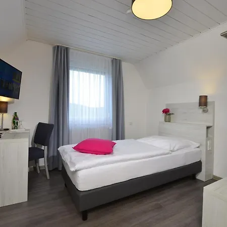 Elbert Hotel 3*